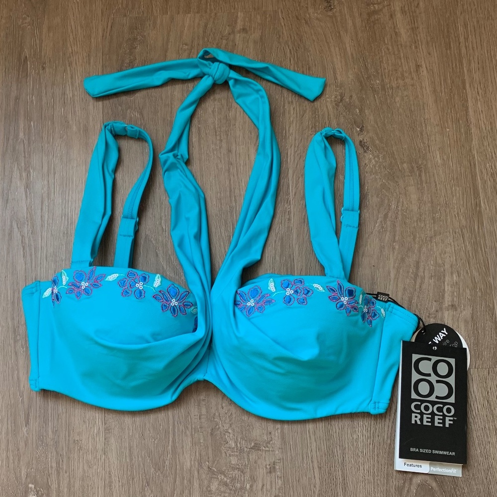 Coco Reef Women’s Bikini Swim Top  Bra Size 32 34/C NWT